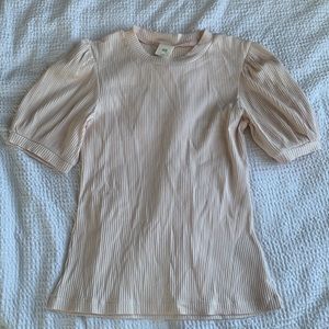 H&M pink puff sleeve shirt